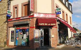 Cafe De La Gare